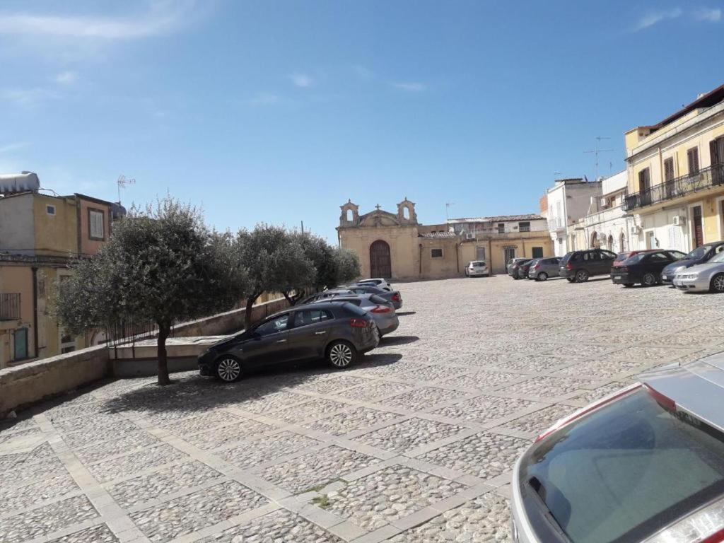 La Casa Re Basuli Villa Noto Exterior foto